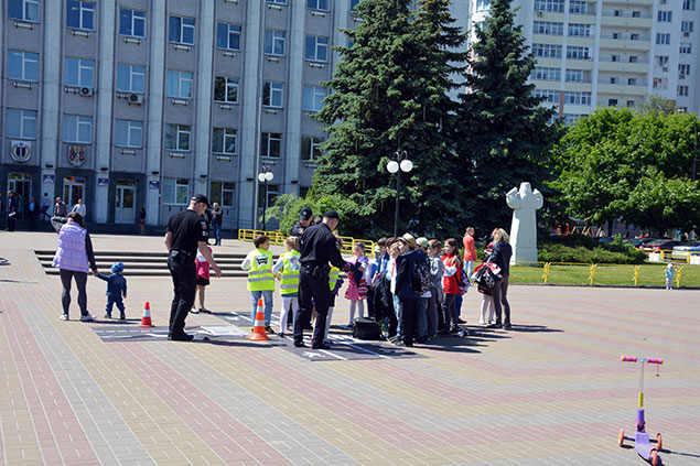 Image003